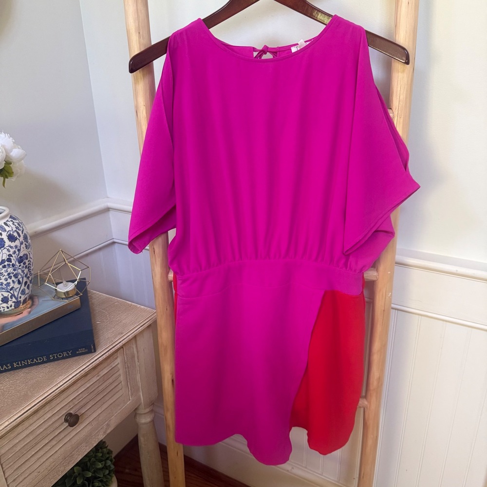 TCEC Pink Red Colorblock Cold Shoulder Skort Romper Size M